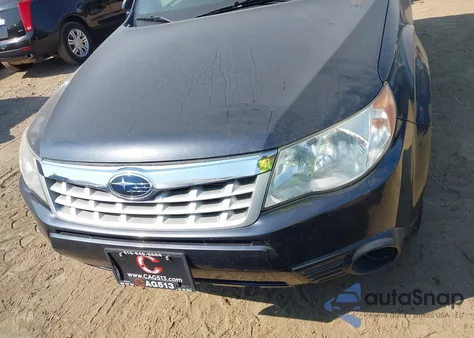 2011 Subaru Forester 2.5X Premium z USA, uszkodzony, nr VIN JF2SHADC2BH701690